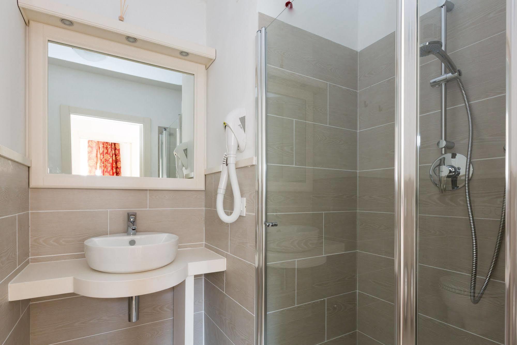 Colle Ameno Room And Breakfast Rovereto  Exterior foto