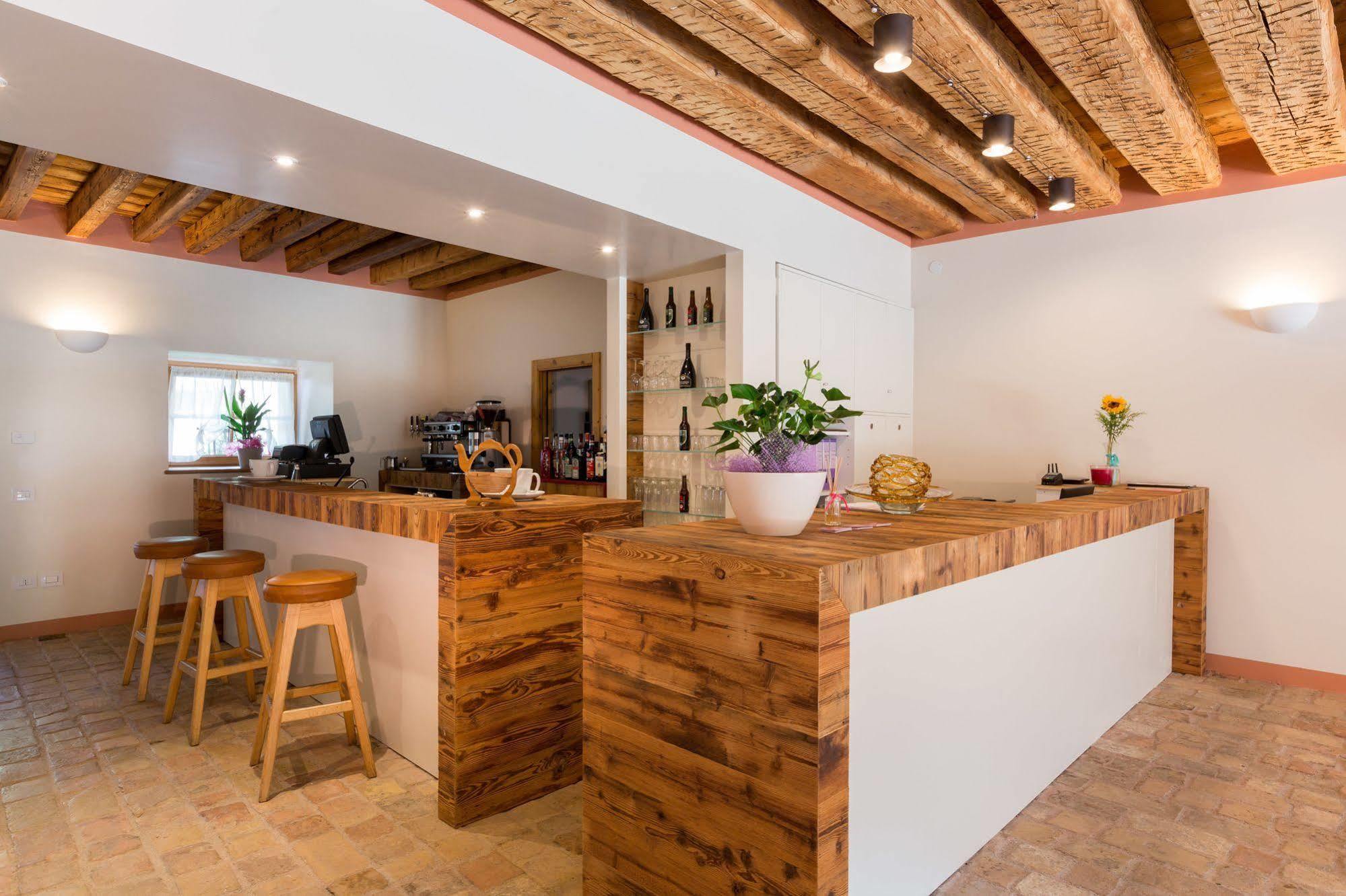 Colle Ameno Room And Breakfast Rovereto  Exterior foto