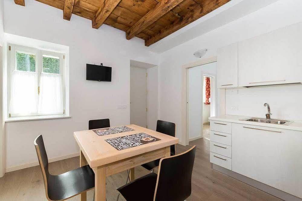 Colle Ameno Room And Breakfast Rovereto  Exterior foto